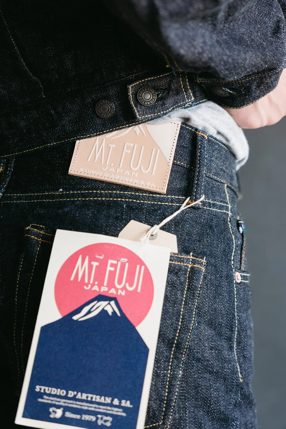 D1838S - 14oz "Mt. Fuji" G3 Selvedge Relaxed Tapered Fit - Indigo O/W